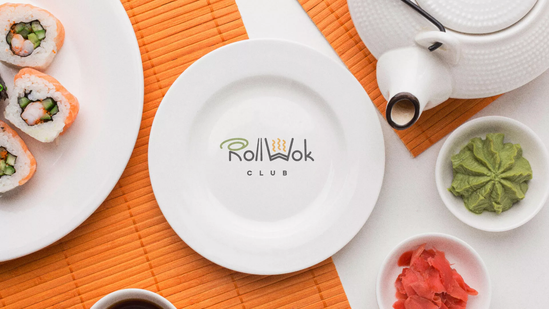 Разработка логотипа и фирменного стиля в Калаче для суши-бара «Roll Wok Club» Разработка логотипа и фирменного стиля в Калаче для суши-бара «Roll Wok Club»